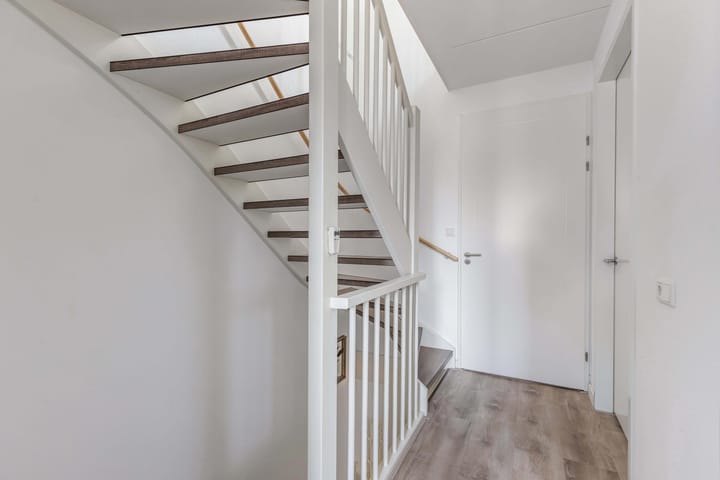 Foto 15 van Kastanjeleane 66-A