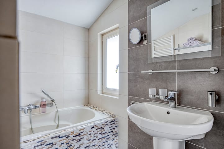 Photo 20 of Tarantostraat 23