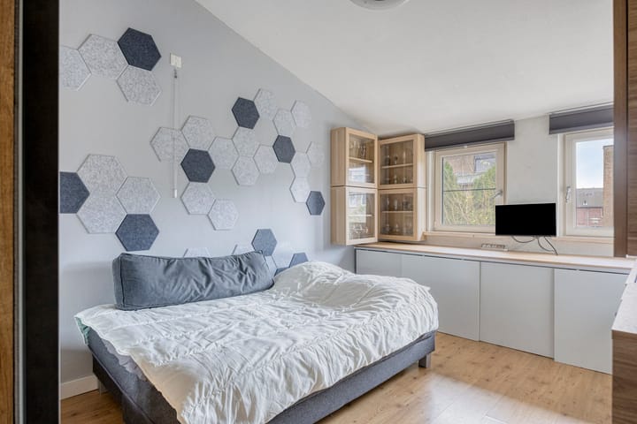 Photo 22 of Tarantostraat 23