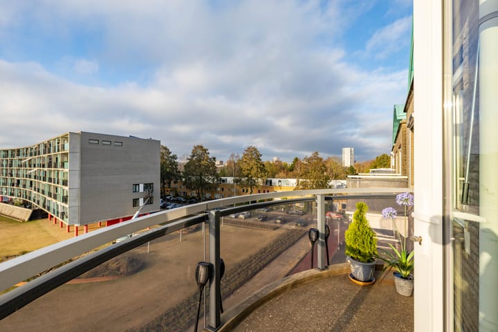 Foto 21 van M.K. Gandhiplein 26