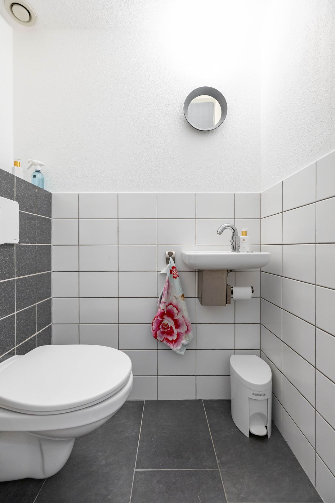 Photo 28 of M.K. Gandhiplein 26