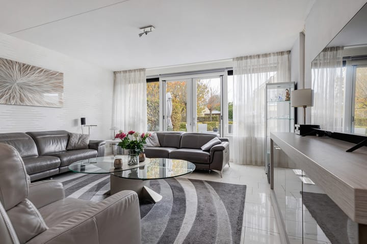 Photo 2 of Van der Linden-akker 1