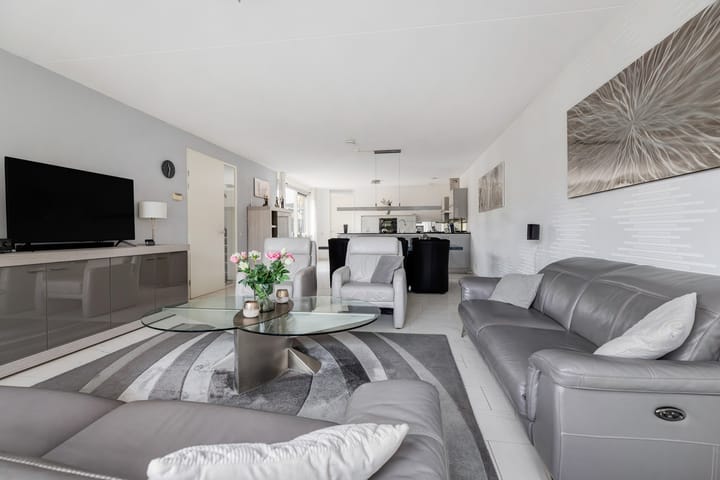 Photo 11 of Van der Linden-akker 1