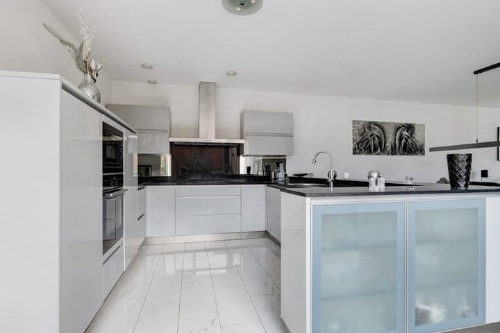 Photo 15 of Van der Linden-akker 1