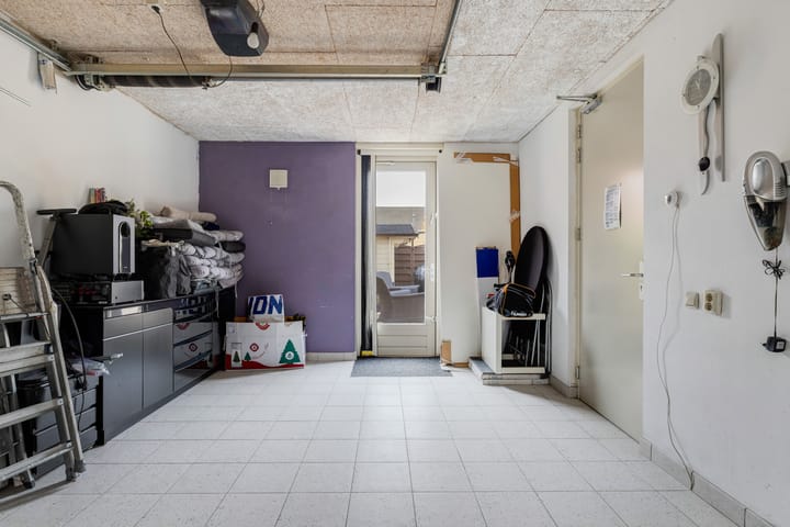 Photo 29 of Van der Linden-akker 1