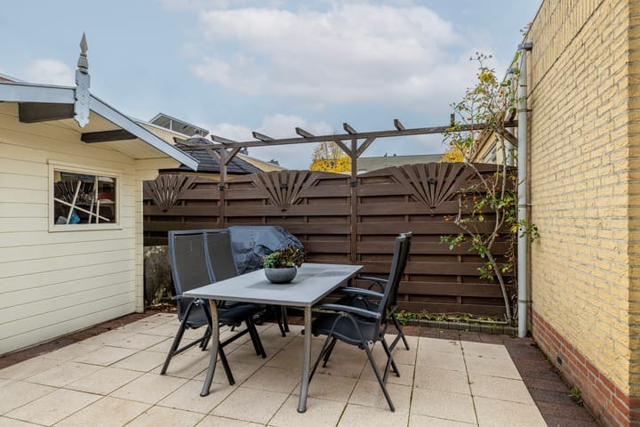 Photo 35 of Van der Linden-akker 1