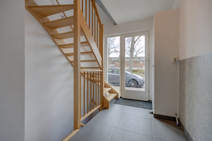 Foto 6 van Vincent van Goghplein 18-A