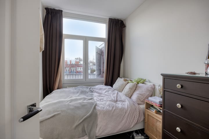 Photo 7 of Haringstraat 29-E