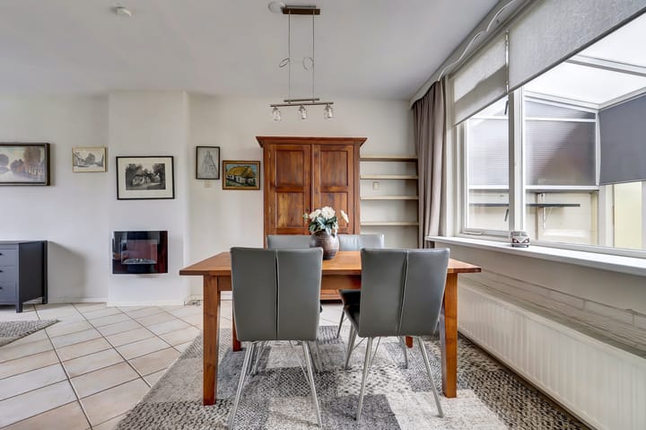 Photo 4 of Freesiastraat 10