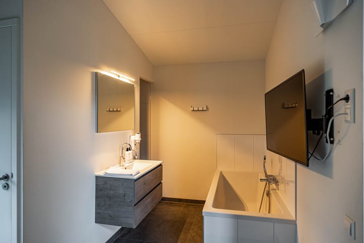 Photo 4 of Schipborgerweg 19-35