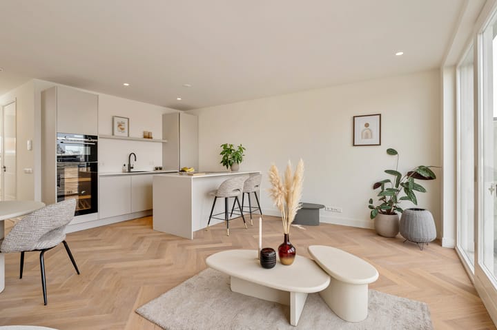 Photo 13 of Van Ostadestraat 139-4