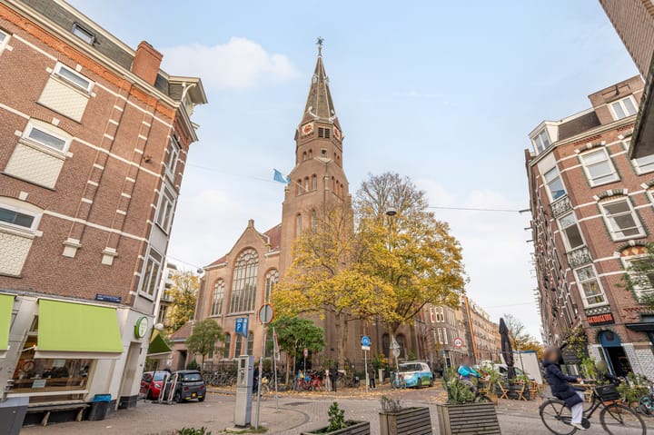 Photo 35 of Van Ostadestraat 139-4