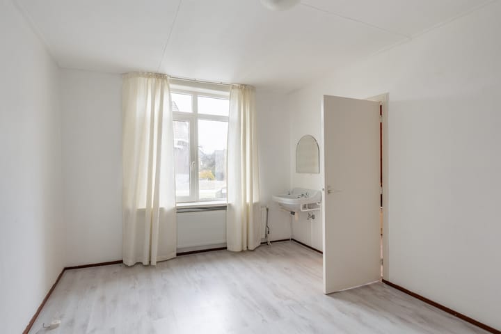 Photo 21 of 2e van Leyden Gaelstraat 129