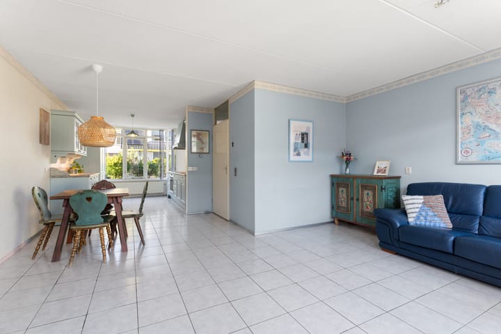 Photo 11 of Leonard Bernsteinstraat 102