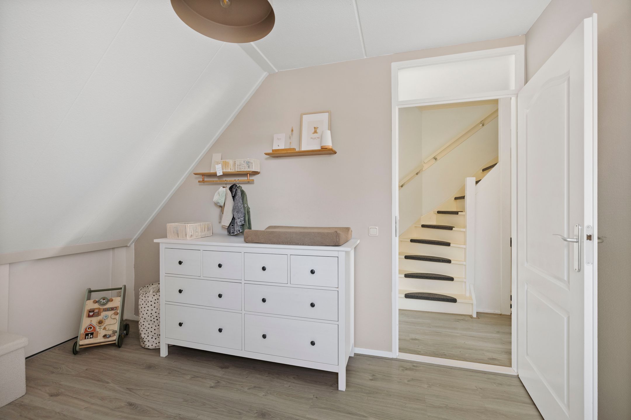 Foto 24 van Schubertstraat 23