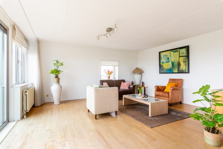 Photo 12 of Lauwers 28