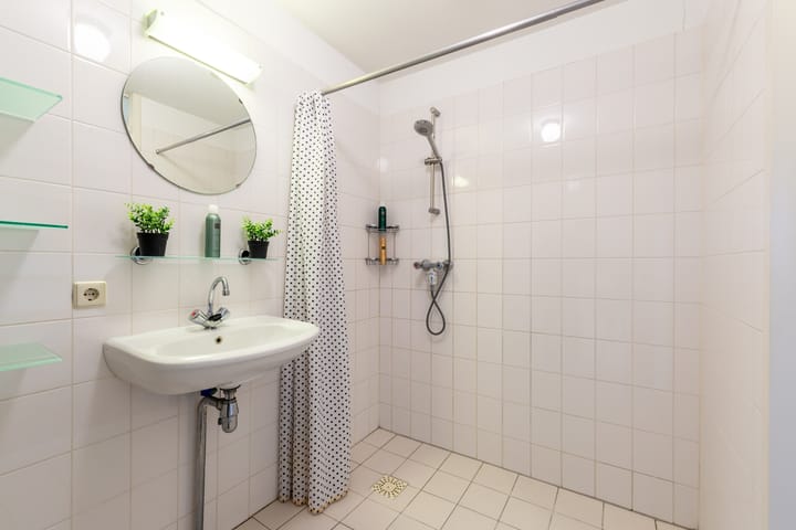 Photo 18 of Lauwers 28