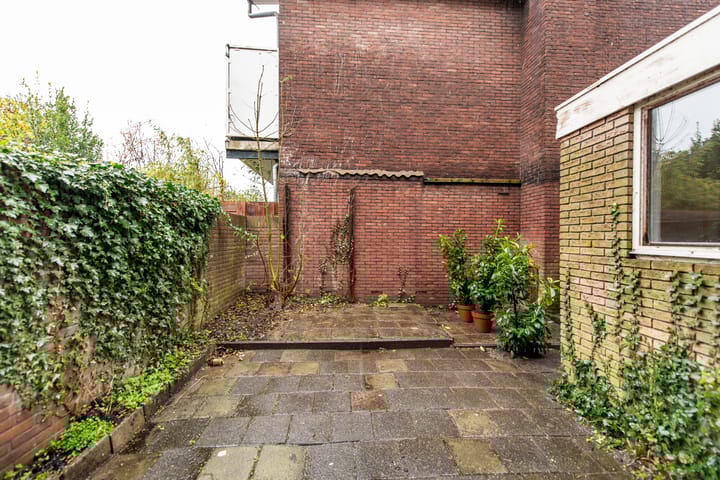 Photo 13 of Teding van Berkhoutstraat 89-A