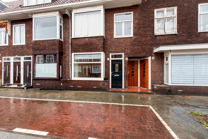 Photo 16 of Teding van Berkhoutstraat 89-A