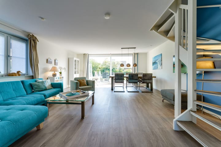 Photo 3 of Zwanebloem 16