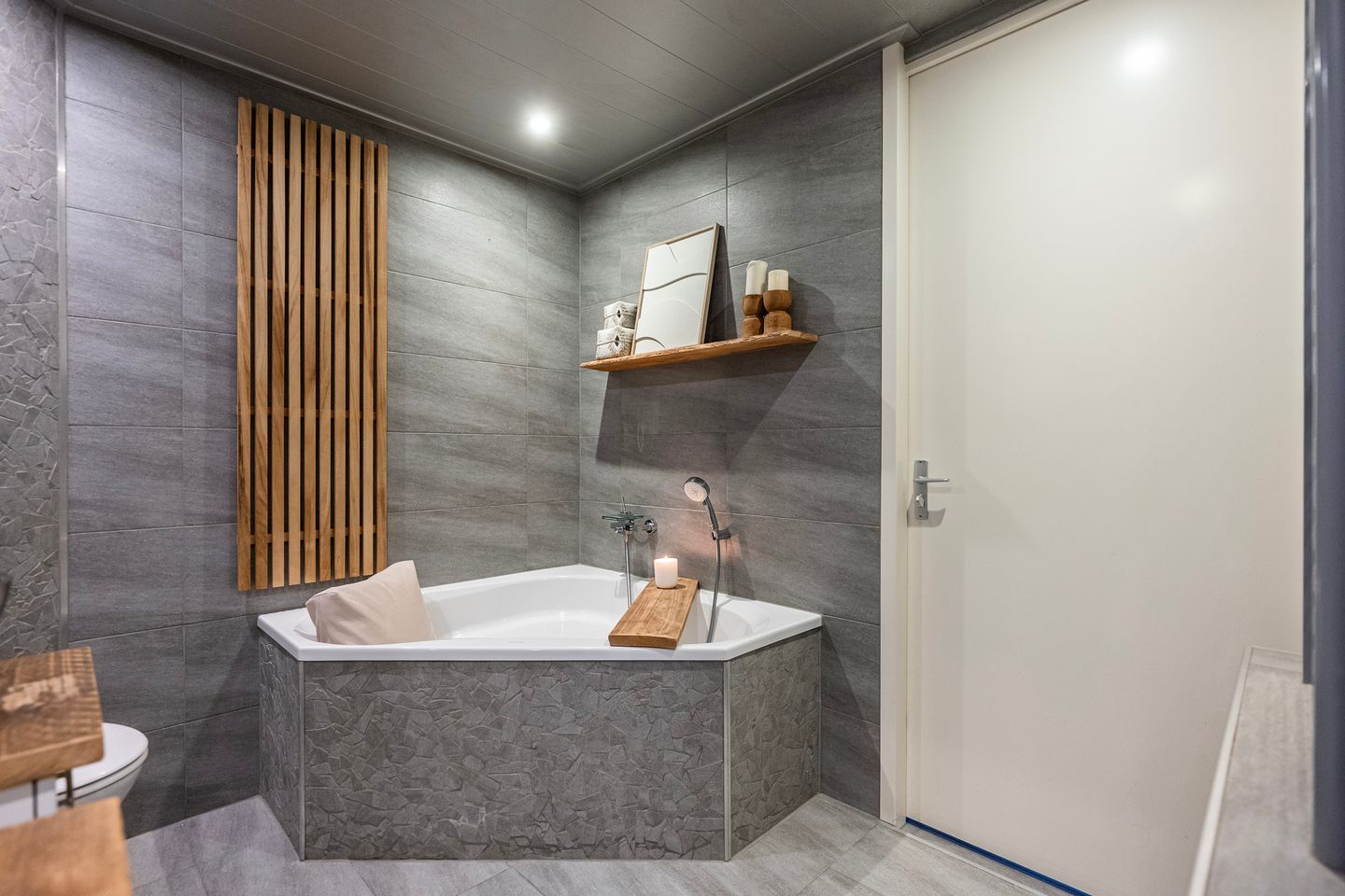 Photo 29 of Vechterweerdstraat 60