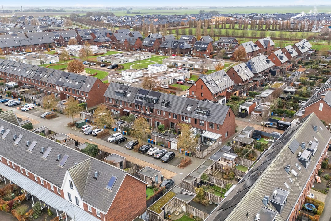 Photo 37 of Vechterweerdstraat 60