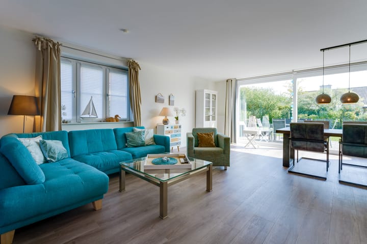 Photo 10 of Zwanebloem 16