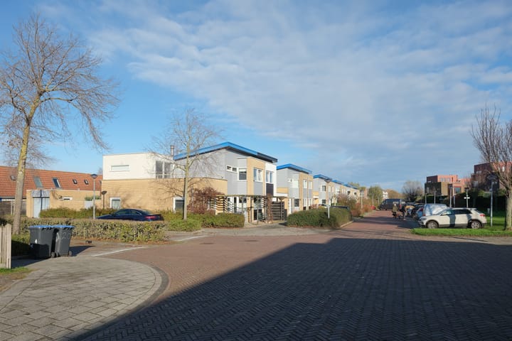 Photo 36 of Workumstraat 24