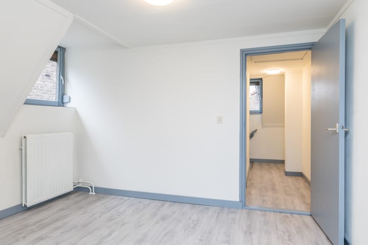 Photo 17 of Eikenderweg 48-A