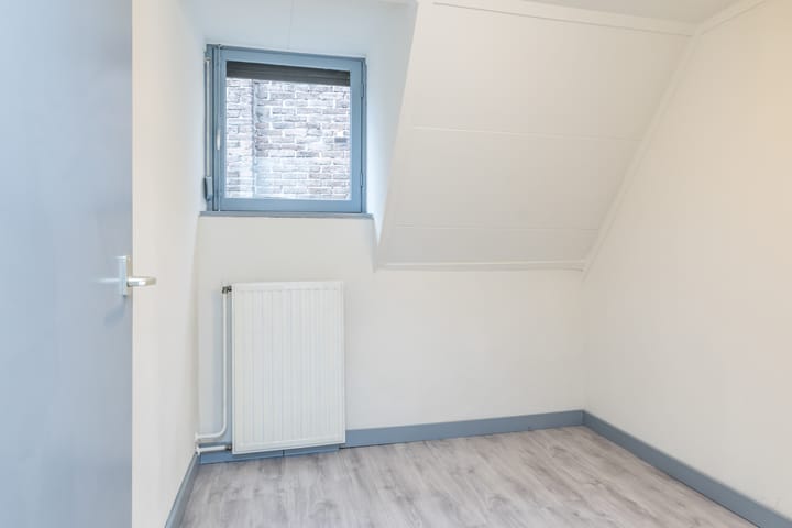 Photo 21 of Eikenderweg 48-A