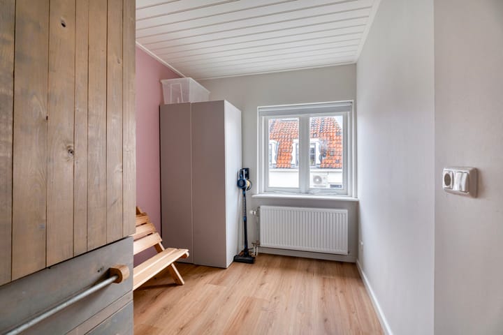 Photo 23 of Ellestraat 8