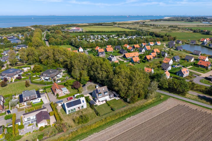 Photo 33 of Lamsoor 26