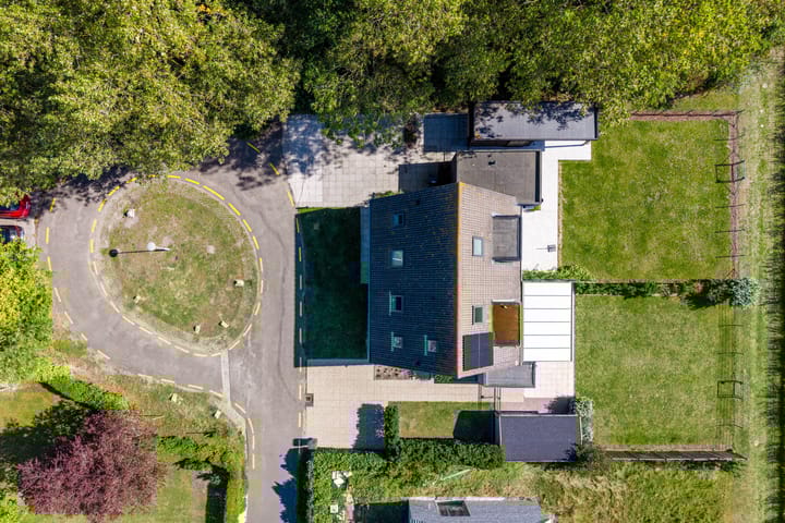 Photo 36 of Lamsoor 26