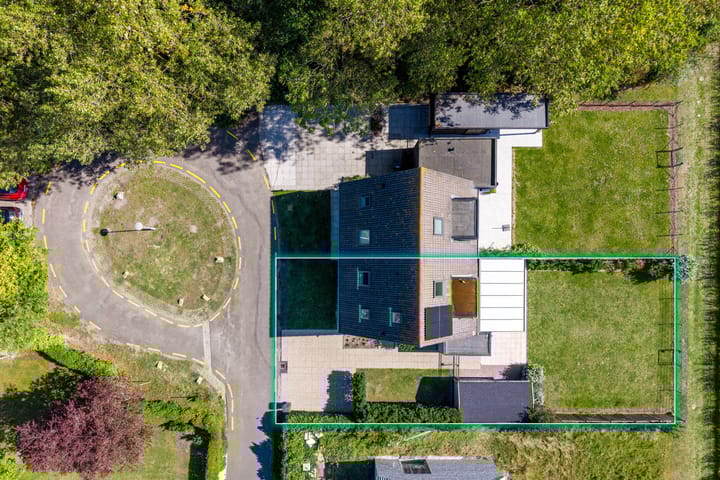 Photo 37 of Lamsoor 26