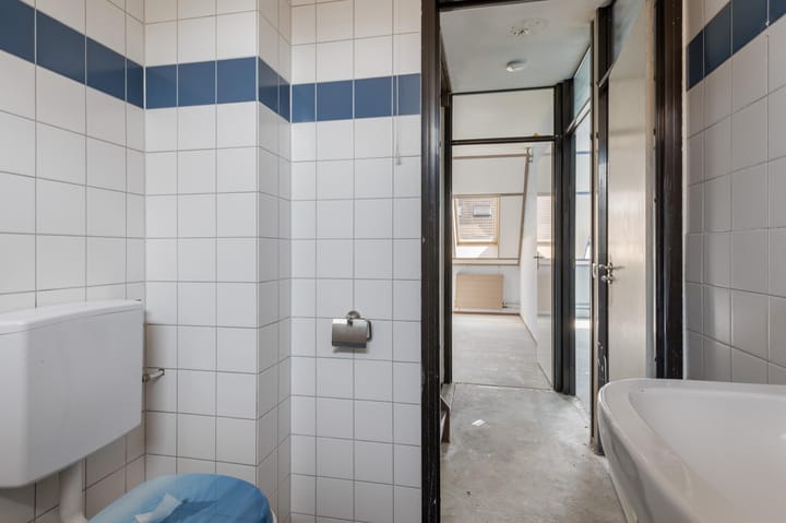 Photo 5 of Mergelwal 25