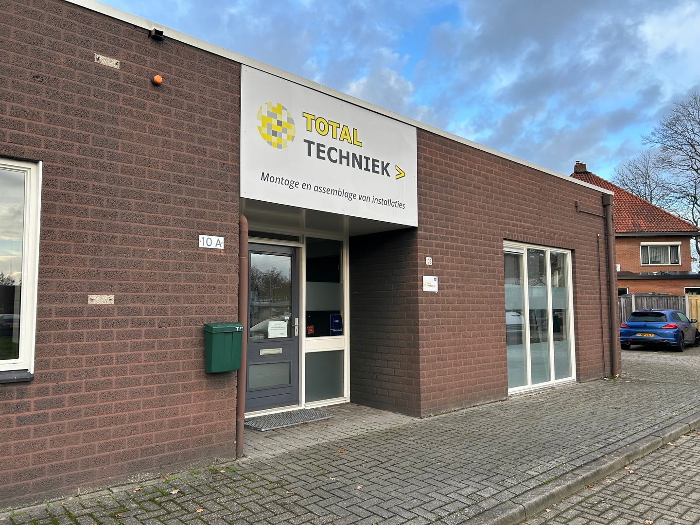 View photo 3 of Topaasstraat 10-B