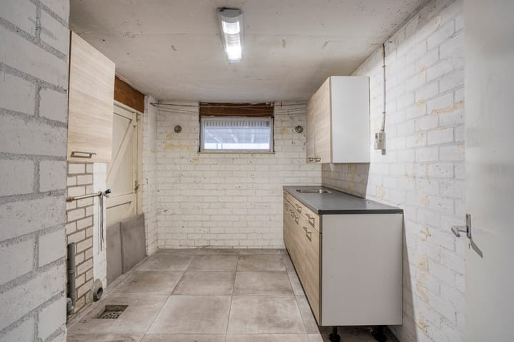 Photo 16 of Etudestraat 14