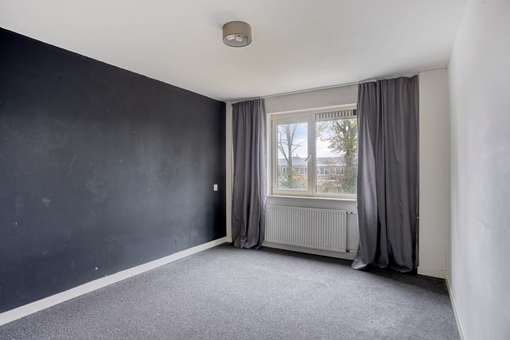 Photo 19 of Etudestraat 14