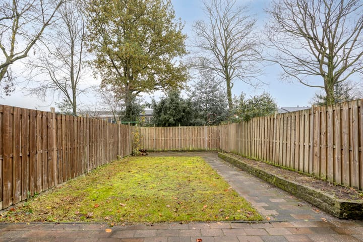 Photo 28 of Etudestraat 14