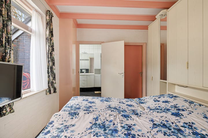 Foto 21 van Uiterburen 64