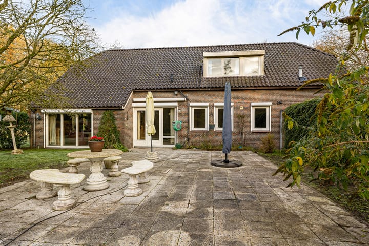 Foto 37 van Uiterburen 64