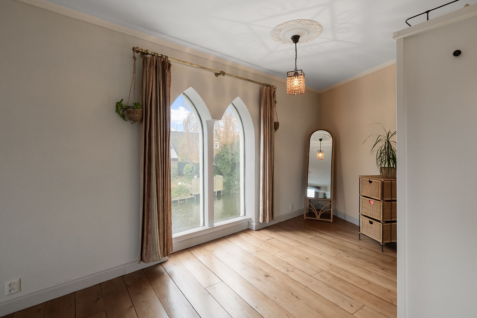 Foto 42 van Utrechtsestraatweg 31-A