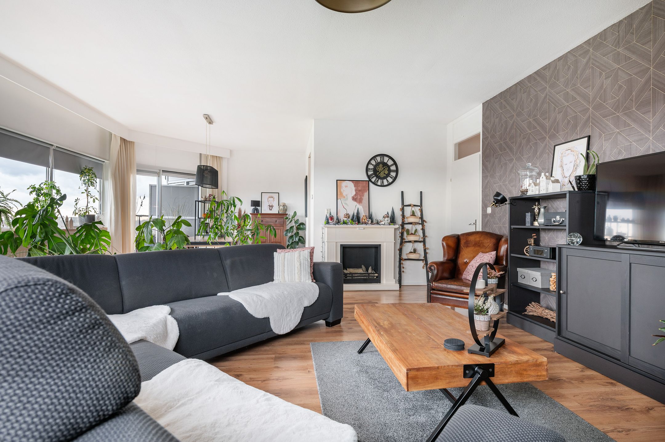 Foto 21 van Hoofdstraat 159-81