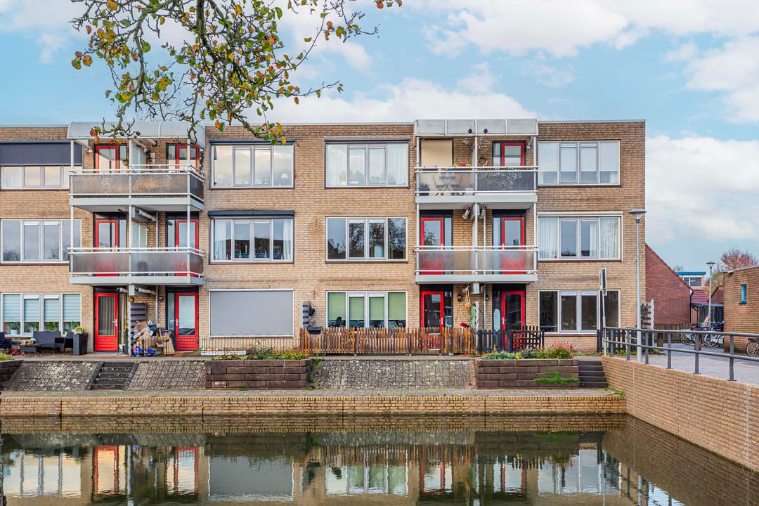 Photo 2 of Suze Groenewegstraat 60