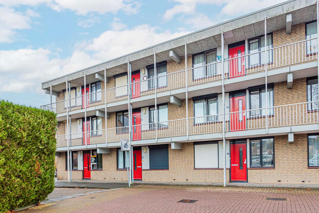 Photo 28 of Suze Groenewegstraat 60