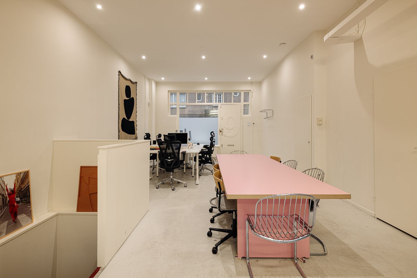 View photo 3 of Hembrugstraat 9-H