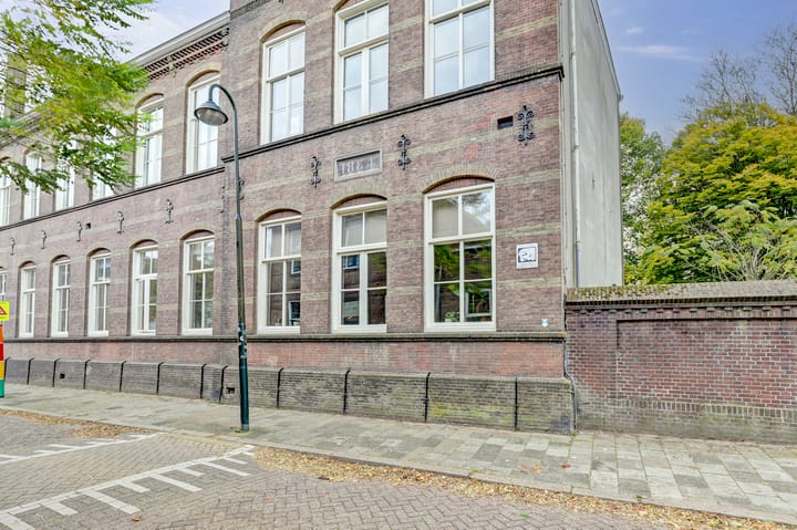 Foto 1 van Raoul Wallenbergplantsoen 13