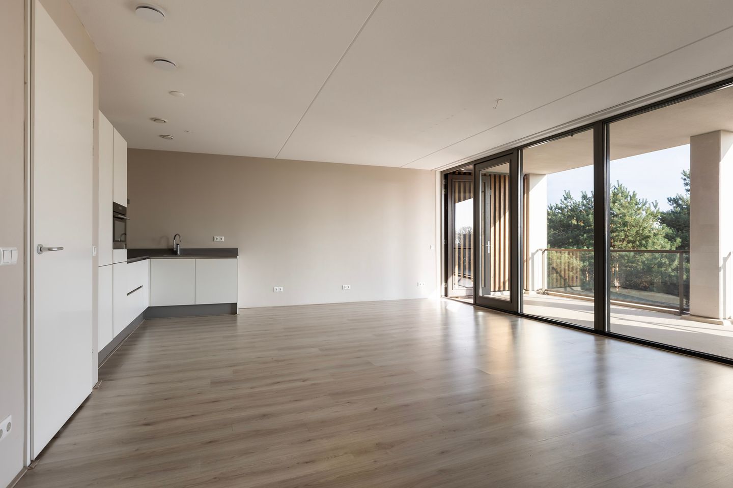 Photo 10 of Stationsplein 43