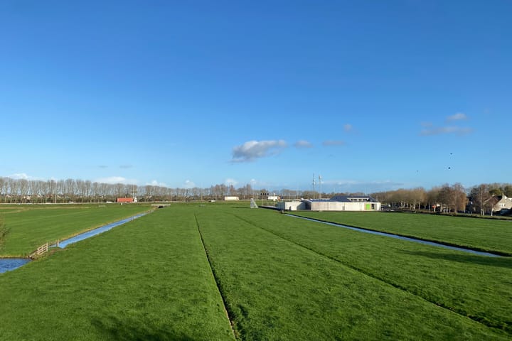 Photo 12 of Meester van Loostraat 8