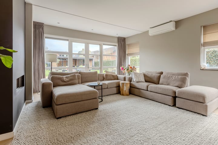 Photo 4 of Rotsvlinderhof 13